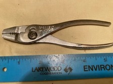 MADE IN USA - VINTAGE CRESCENT #L-25 5 1/2" THIN NOSE PLIERS - NICE