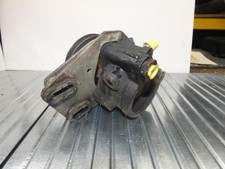 Pompe direction assistée Renault R25
