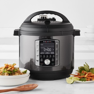 Instant Pot Pro Electric Pressure Cooker - Black