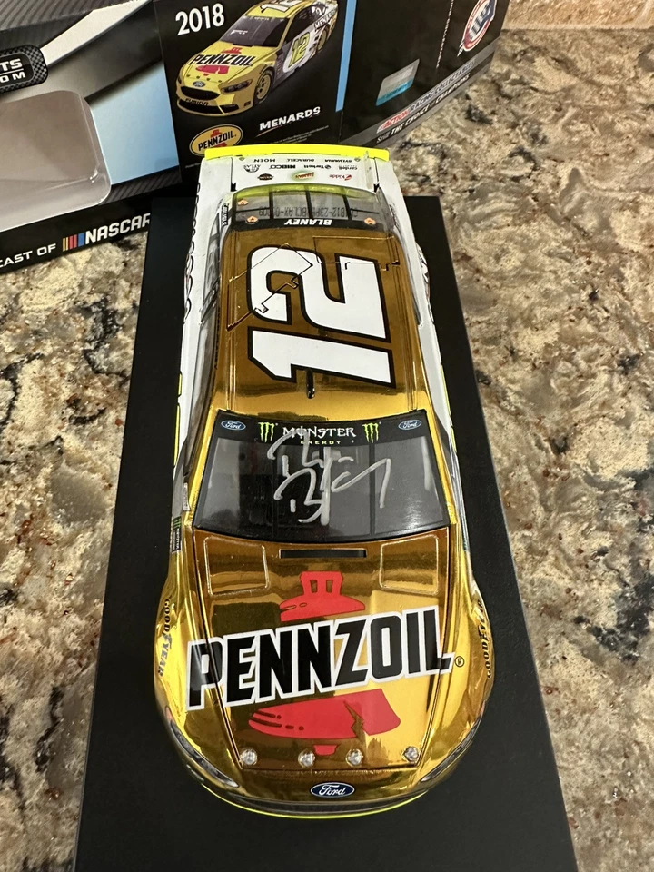 Ryan Blaney Penzoil Menards 2018 color cromo diecast autógrafo 1 de 36. RARO Foto 3 de 4