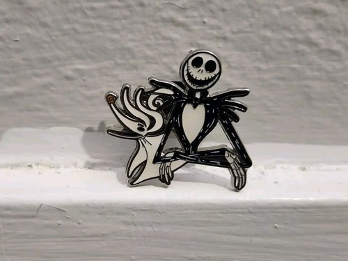Pin Loungefly Pesadilla Antes de Navidad Jack & Zero Pals (B1) - Imagen 1 de 2