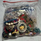 4.5 Lbs Vintage Costume Jewelry Lot Necklaces Bracelets Earrings Mixed Bulk