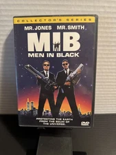 Men in Black Collectors Series DVD - VERY GOOD