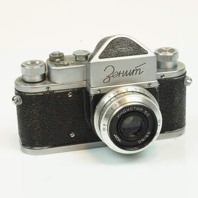 USSR ''ZENIT-1'' SLR CAMERA + Industar-22 lens f3.5/50mm | shutter not working