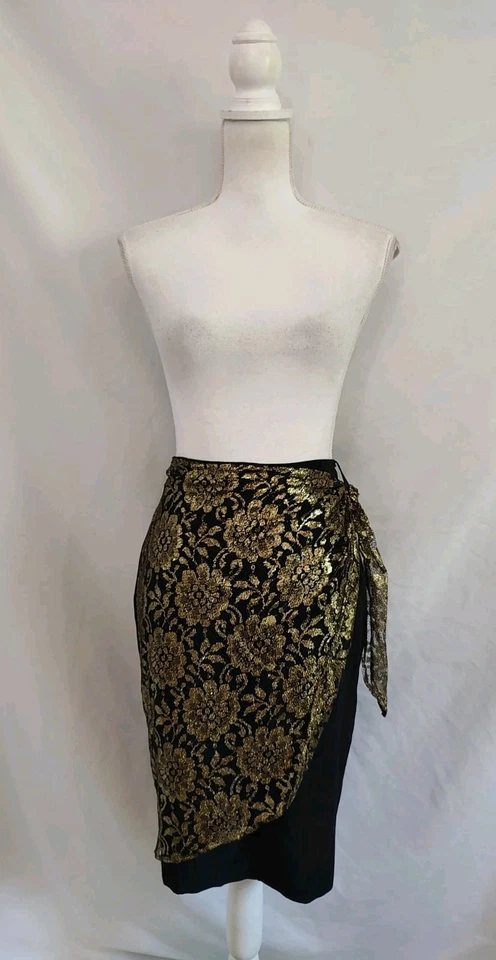 Falda Diana Marco Vintage Años 80 Dorado Metálico Encaje Envoltura Negra Corte Lápiz Talla 16 Foto 2 de 4