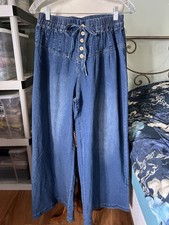 Women s Size Medium Med-Wash High Rise Drawstring Denim Jeans Super Wide Legs
