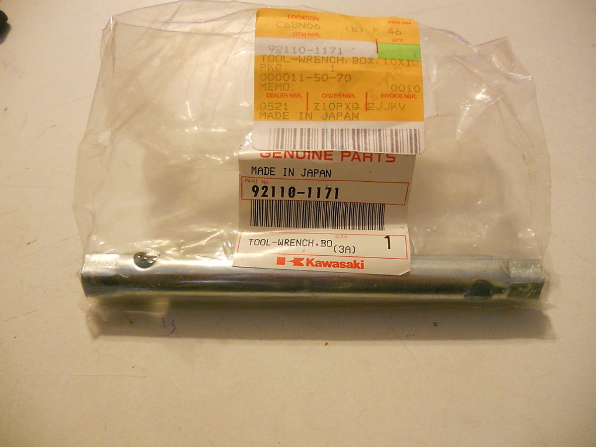 NOS Kawasaki Tool Wrench Box ZX600 ZX900 ZX1100 VN800 92110