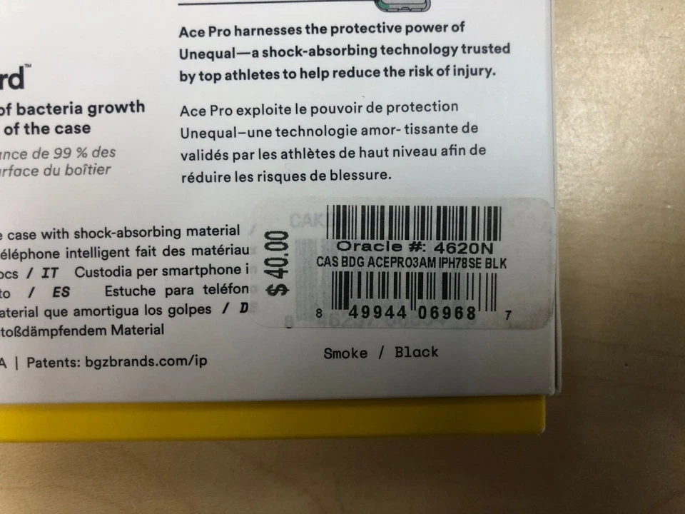 Funda BodyGuardz Ace Pro para iPhone SE (2020-2022) 8/7 pulgadas Negro Humo Foto 4 de 4