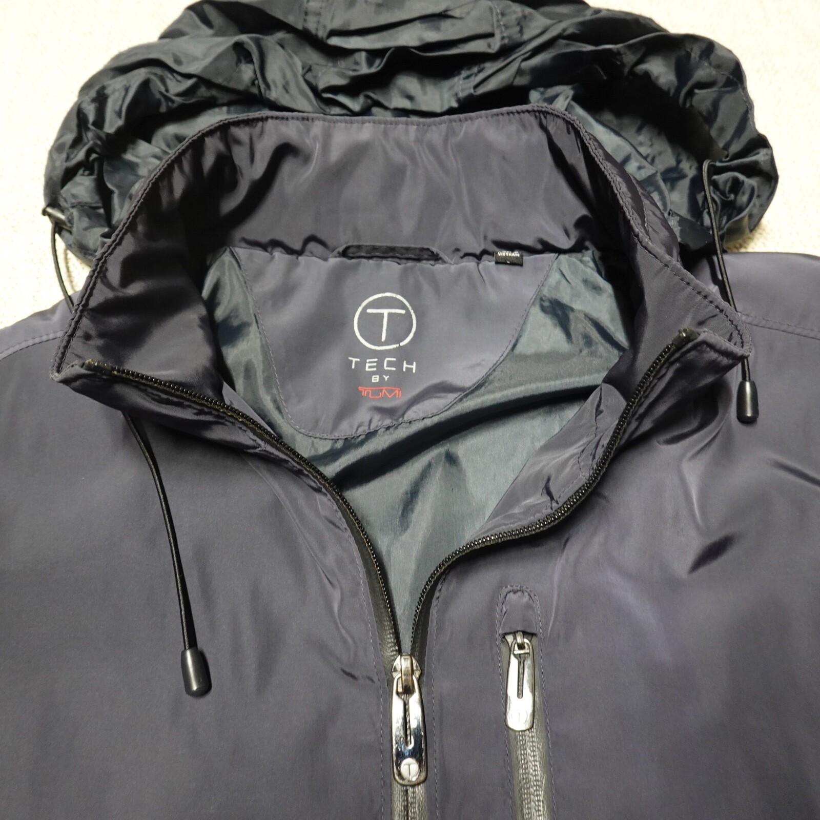 TUMI Tech Essential Packable Rain Jacket Coat Ful… - image 3