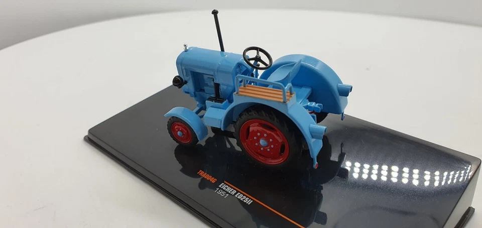 Modellino Trattore Scala 1:43 EICHER ED25II 1951 Modellismo Die Cast Ixo Model - Immagine 4 di 4