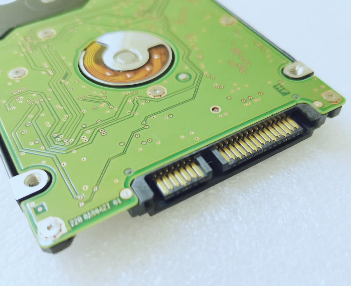 HGST 500GB HCC545050A7E630 5400RPM SATA 600 Mbps 2.5