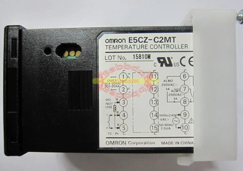 ONE Omron E5CZ-C2MT Temperature Controller NEW