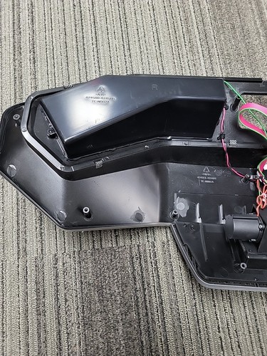 Proform Rebound 9000 Treadmill Console Control Board/Speakers/Fans (S141) - Picture 9 of 12