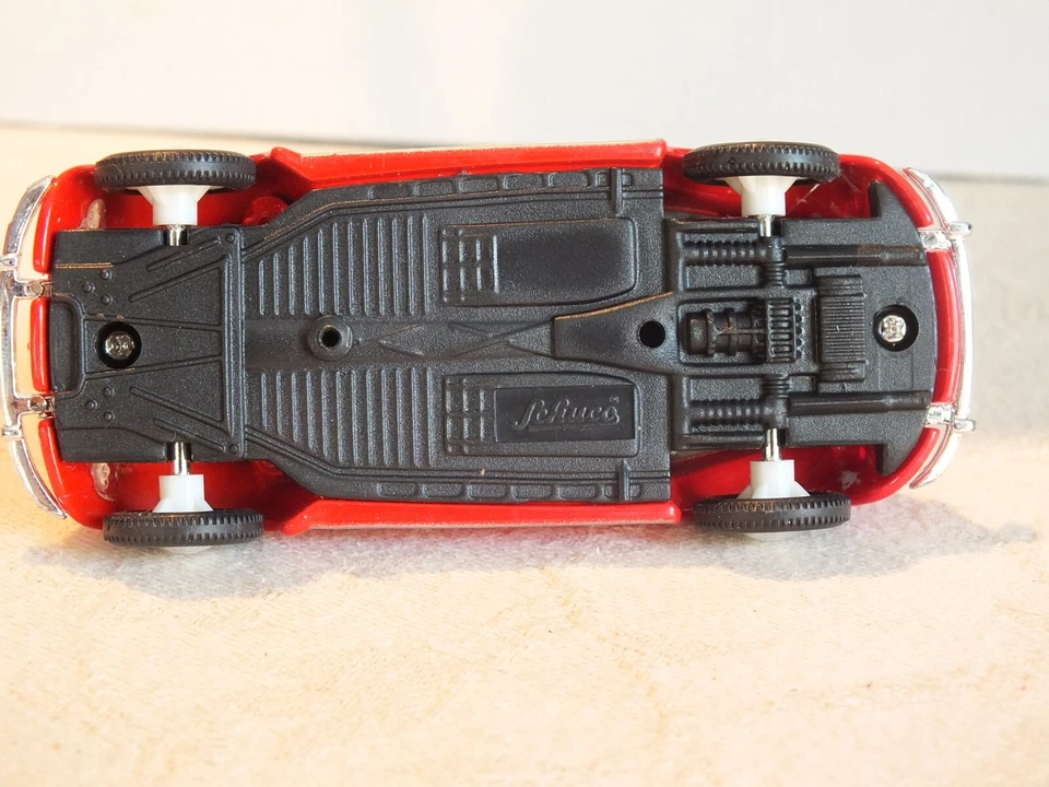 Schuco VW 1300 cabrio Maggiolino 1/43 perfetta - Immagine 4 di 4