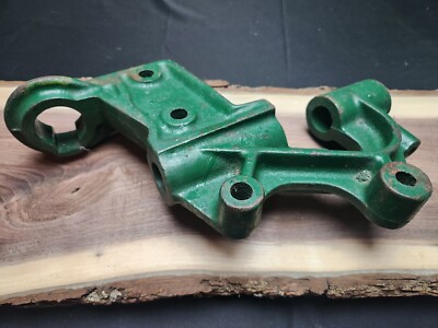 New Idea Part E348 - A New Original Bearing Bracket For Corn Picker