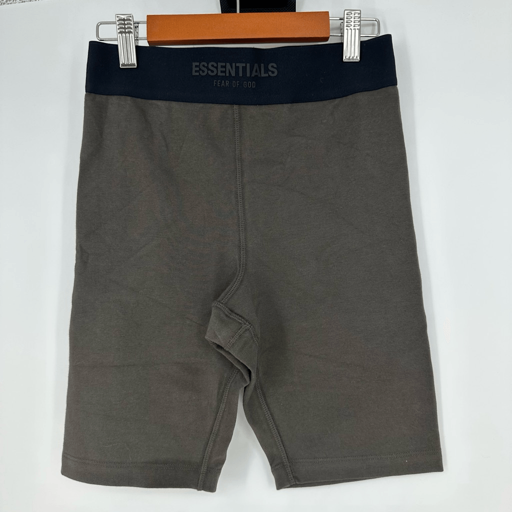 Fear of God Essentials Women's M Biker Shorts Brand New with Tags-image