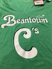 WOMENS MITCHELL & NESS BOSTON CELTICS BEANTOWN C'S T SHIRT S SMALL GREEN NWT