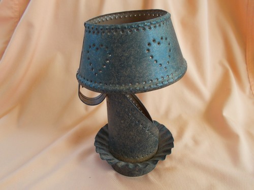 Yankee Candle Tin Punched Tealight Votive Candle Holder - Picture 4 of 8