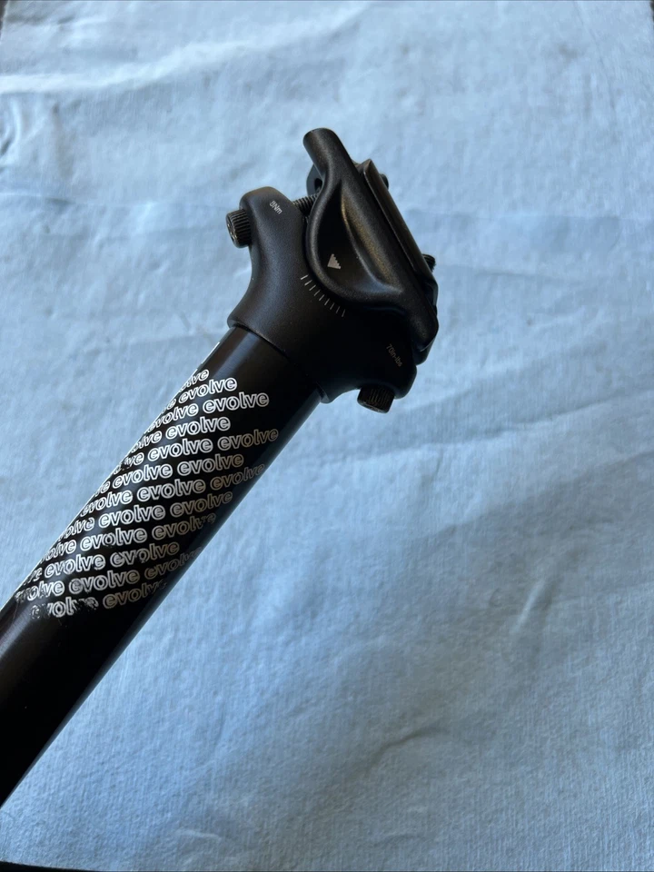 Raceface Evolve 27.2 X 400 Seatpost - Image 4 of 4