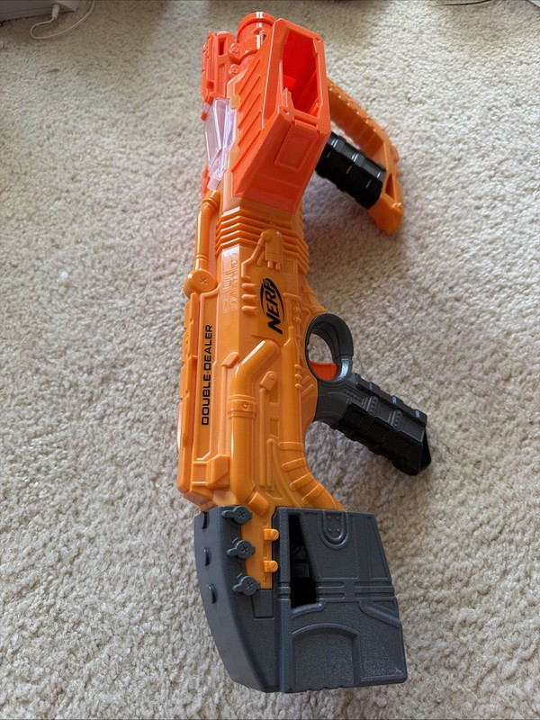 Nerf Doomlands Double Dealer Blaster