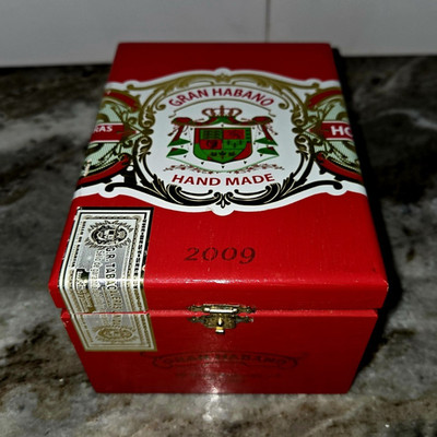 Gran Habano Handmade Cigar Box Corojo #5 Red Honduras 2009 Collectible