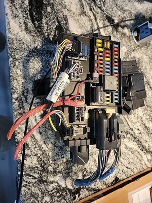 07 08 Ford Expedition Interior Cabin Fuse Box Body Control Module