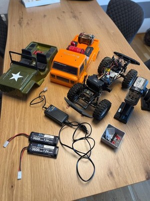 ABSIMA Crawler 1:10 mit Soundmodul und Zubehör