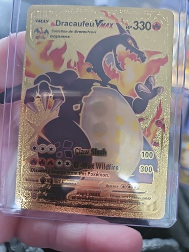 Dracaufeu ( Charizard ) Vmax Gold Foil Fan Art Vinyl Textured Collector Pokemon - Picture 5 of 5