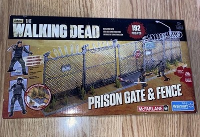 McFarlane Toys The Walking Dead Prison Gate & Fence Building Set 14556 ~ Sealed