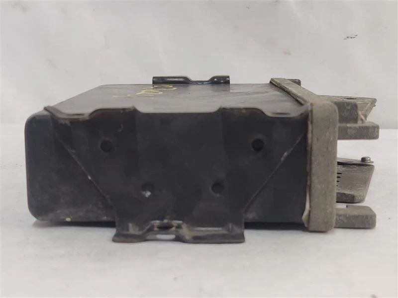 Chassis ECM ABS Right Hand Front Engine Compartment Fits 90-95 SABLE 3791853 Foto 4 de 4