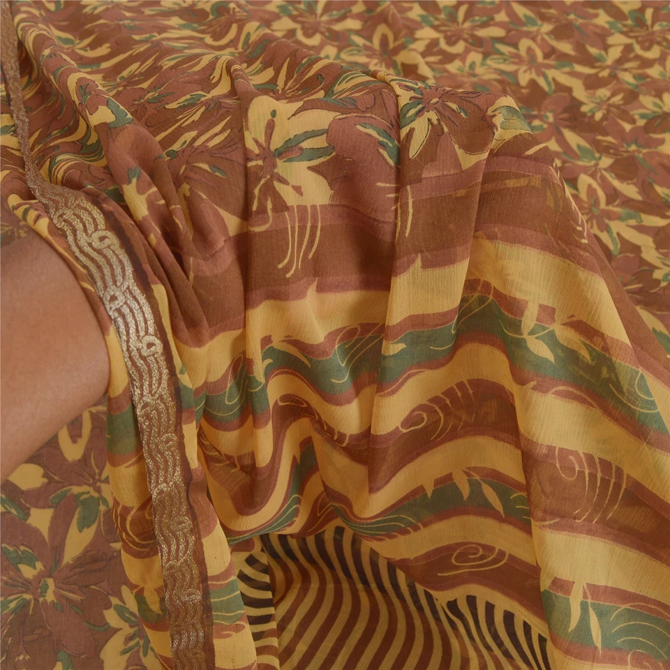Sari de 5 yardas de tela estampada de gasa y seda marrón vintage sánskriti Foto 3 de 4