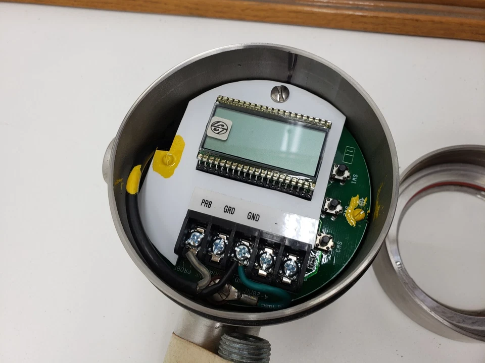 LUMENITE CONTROL TECHNOLOGY MLST-4220-C1.5 (6 foot) SANITARY LEVEL TRANSMITTER - Image 3 of 4