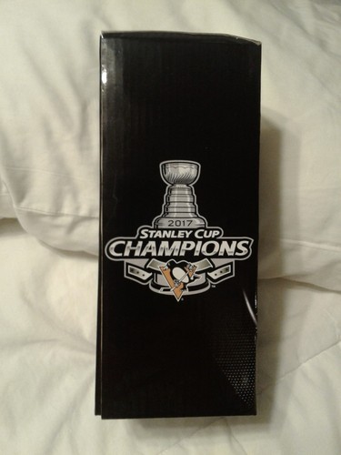 1/1 Pittsburgh Penguin SIDNEY CROSBY / EVGENI MALKIN ERROR Bobblehead 1 of 1 NIB - Picture 4 of 8