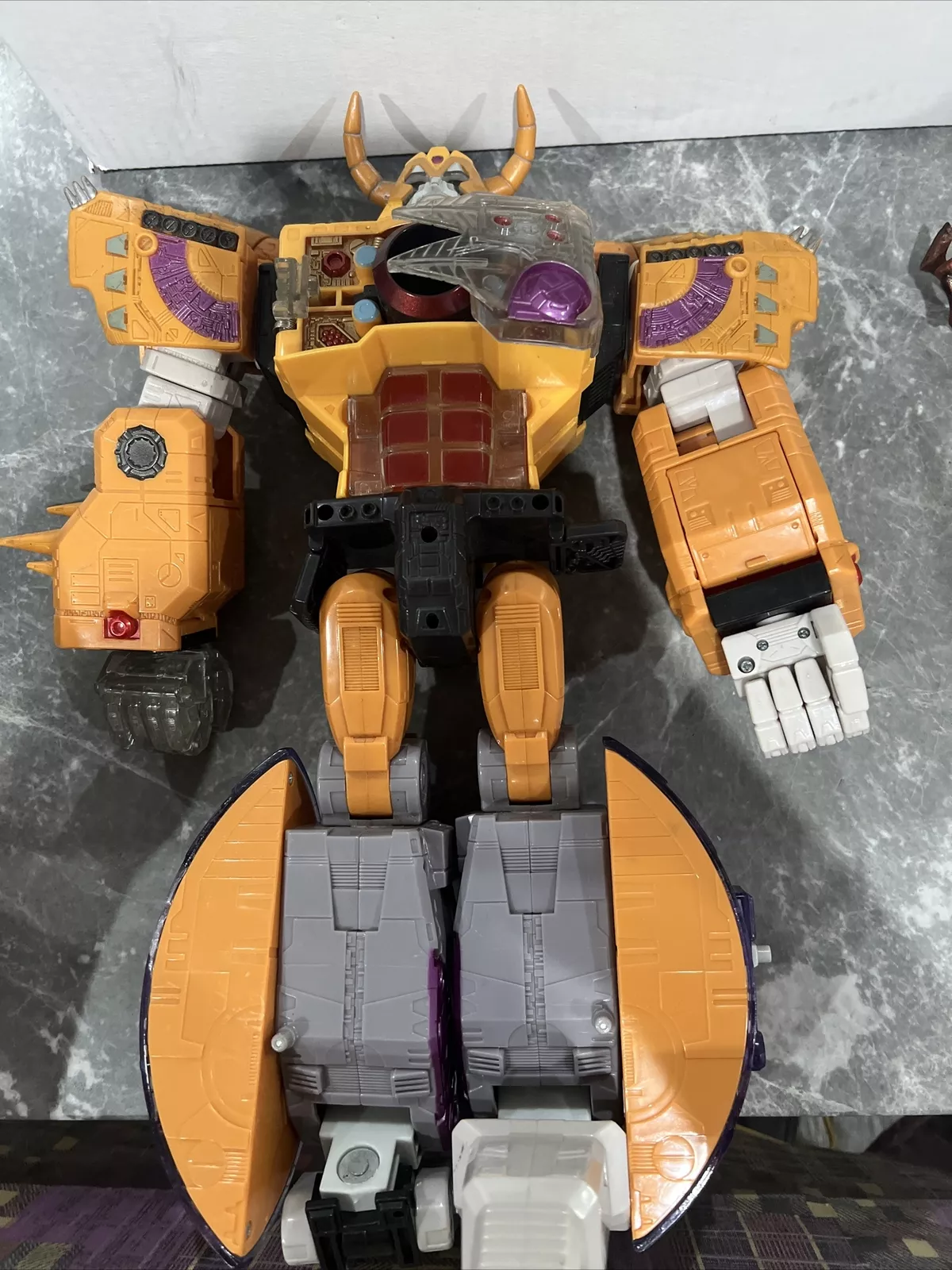 Transformers Armada Unicron Supreme Class pièces incomplètes ou restauration