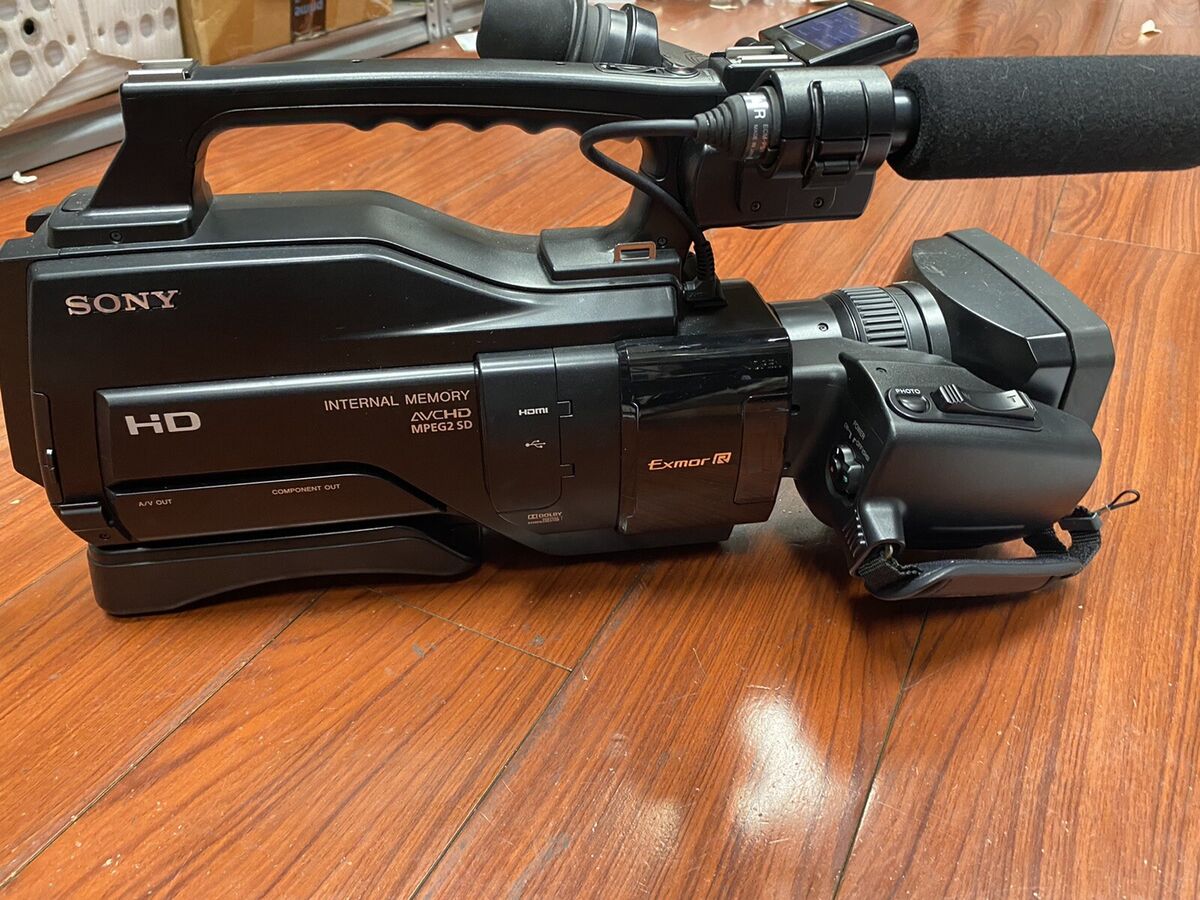 Sony HXR-MC2000 Camcorder High Definition Video Camera Sony HXR-MC2000 Camcorder High Definition Video Camera