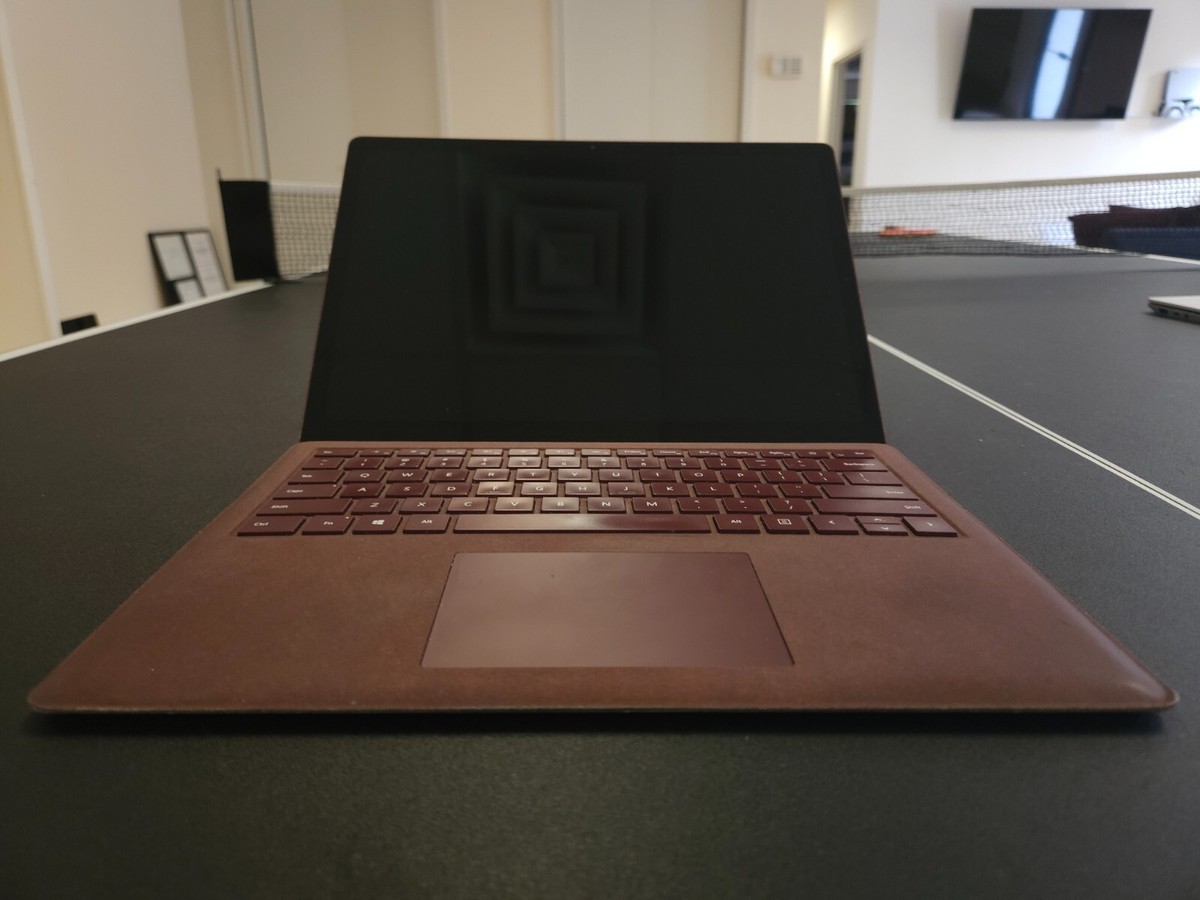 Microsoft Surface Laptop 256GB, Wi-Fi, 13.5 inch - Burgundy (SEE