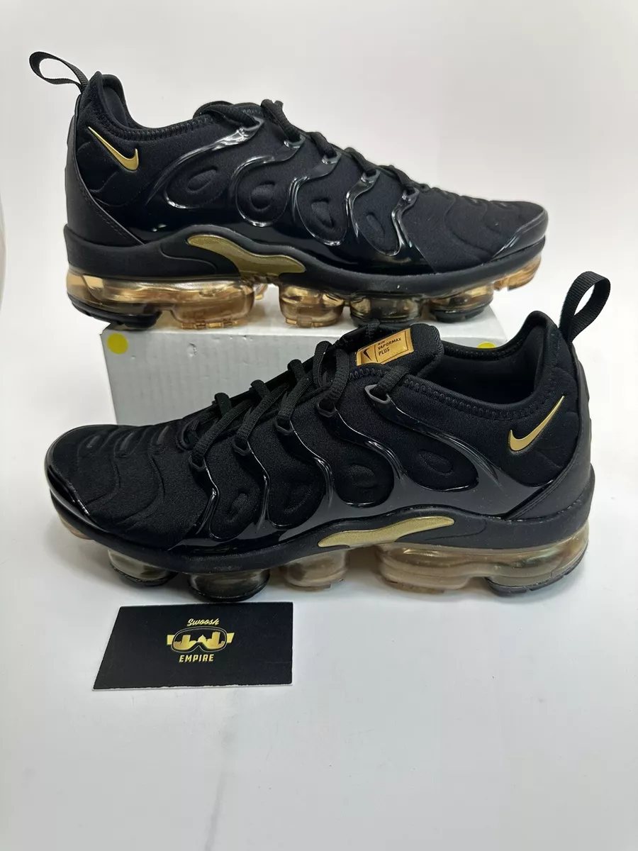 Nike Air VaporMax Plus Black Metallic Gold CW7299 001 Mens Size 10
