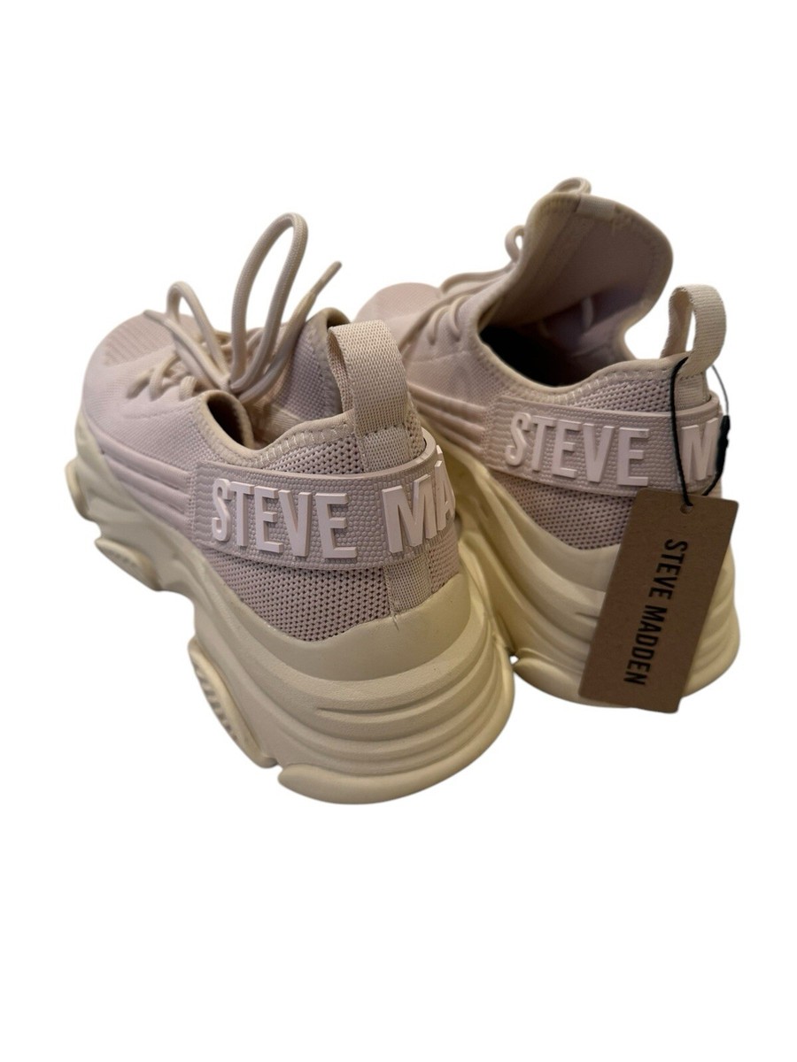 Woman's Sneakers & Athletic Shoes Steve Madden Protégé-E NWT