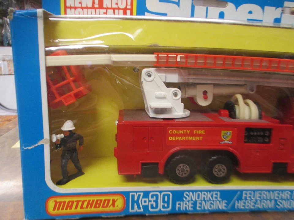 Matchbox K-39 Super Kings 'SNORKEL FIRE ENGINE' MIB - Image 3 of 4