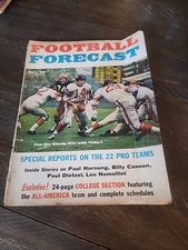 1962 Edition FOOTBALL FORECAST SEE PICS (CP442)