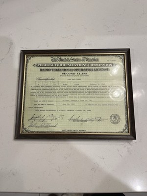 FEDERAL COMMUNICATIONS COMMISSION TELEPHONE OPERATOR LICENSE 1981 FRAMED