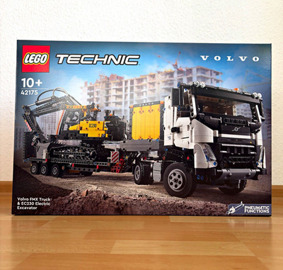 LEGO Technic 42175 Volvo FMX Truck & EC230 Electric Excavator, Pneumatik