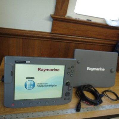 Raymarine C120 Classic Display E02022 12'' Chartplotter With Cover, Power Cable