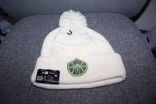 RARE Brand New Unisex New Era White Seattle Storm Core Cuffed Knit Hat with Pom