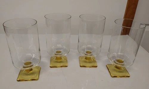 4 Vintage Federal Glass NORDIC TOPAZ 6 Inch Wine Glasses *MINT*Square Foot Amber