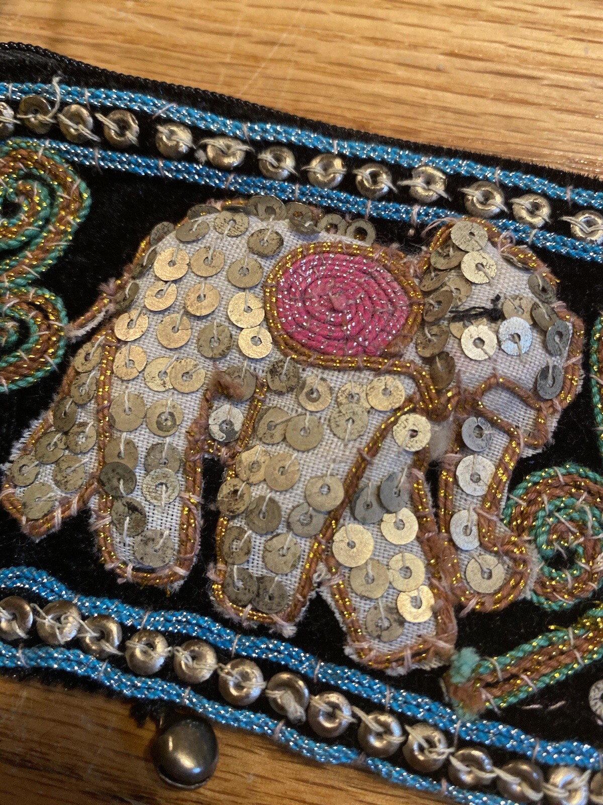 Tiny Crossbody Elephant Embroidered Essentials Pu… - image 13