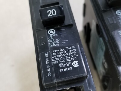 LOT OF 2 - SIEMENS 20A SINGLE POLE CIRCUIT BREAKER TYPE-QP L