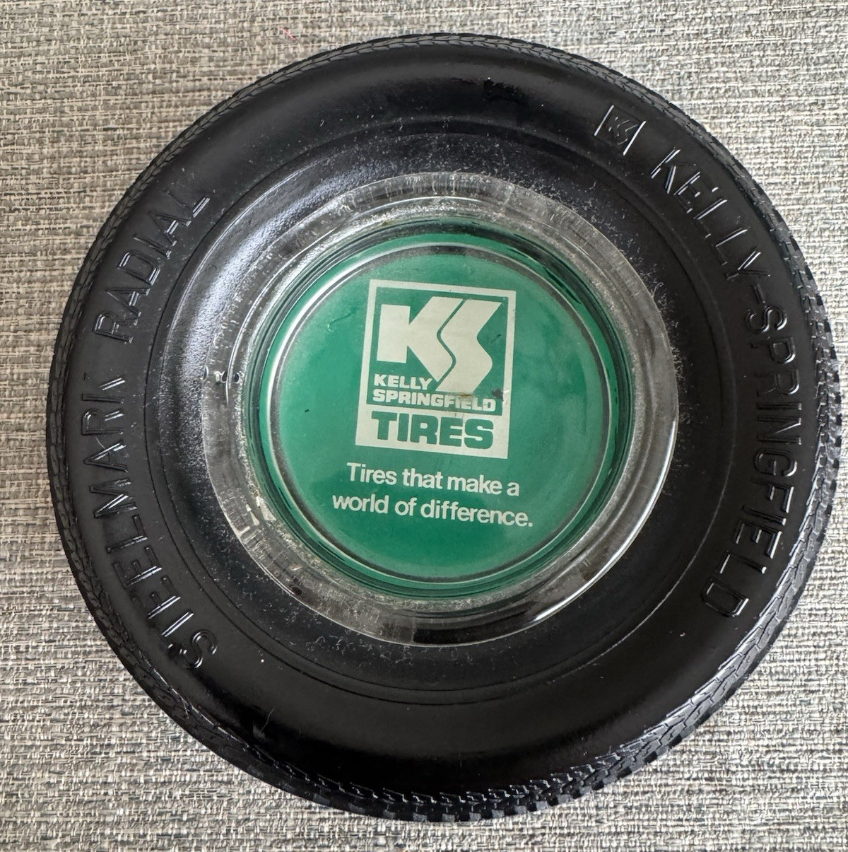 KELLY-SPRINGFIELD, KS, Armor Trac, TIRE Advertising Ashtray, The Safe Name