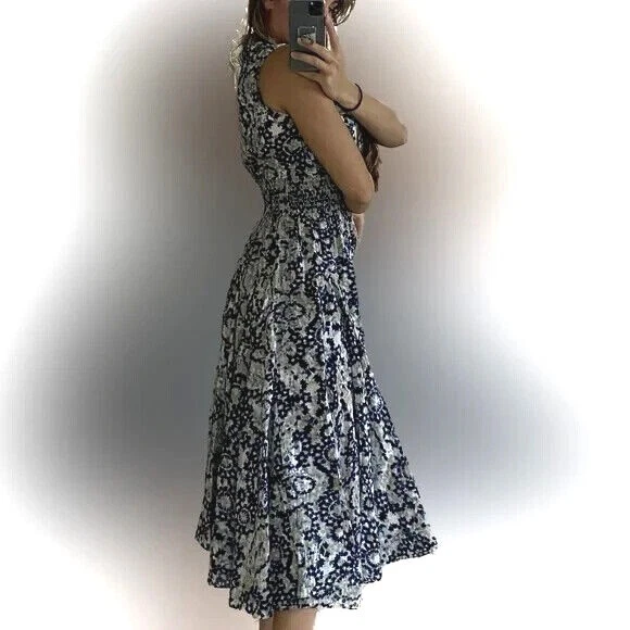 Chelsea and top theodore cotton dress