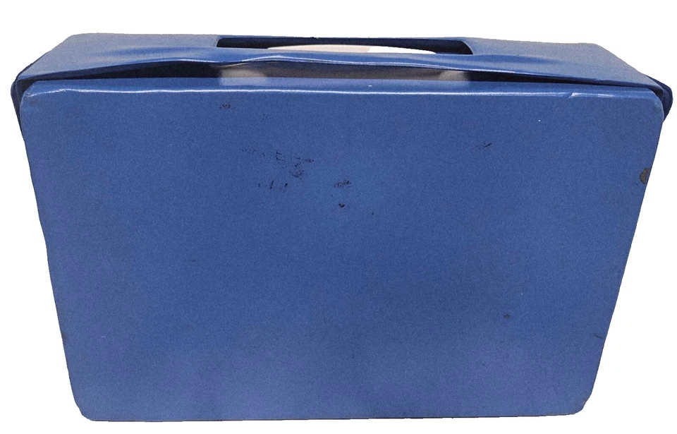 Tara Toy Corp 24 Super Car Case Holds 24 Diecast Mini Cars No. M18 Made In USA - Image 3 of 4